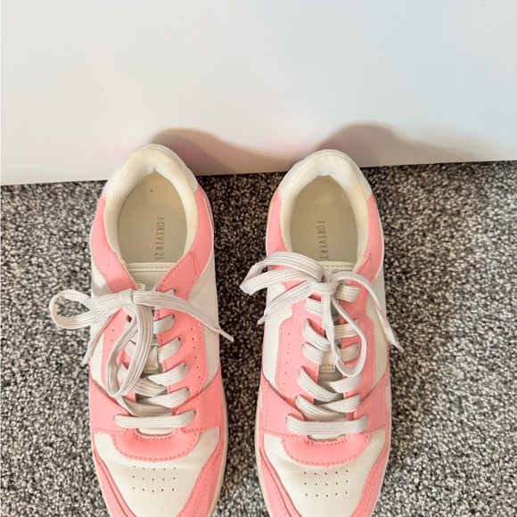 Forever 21 Shoes - Forever 21 Pink & White Women's Low-Top Lace-Up Sneakers